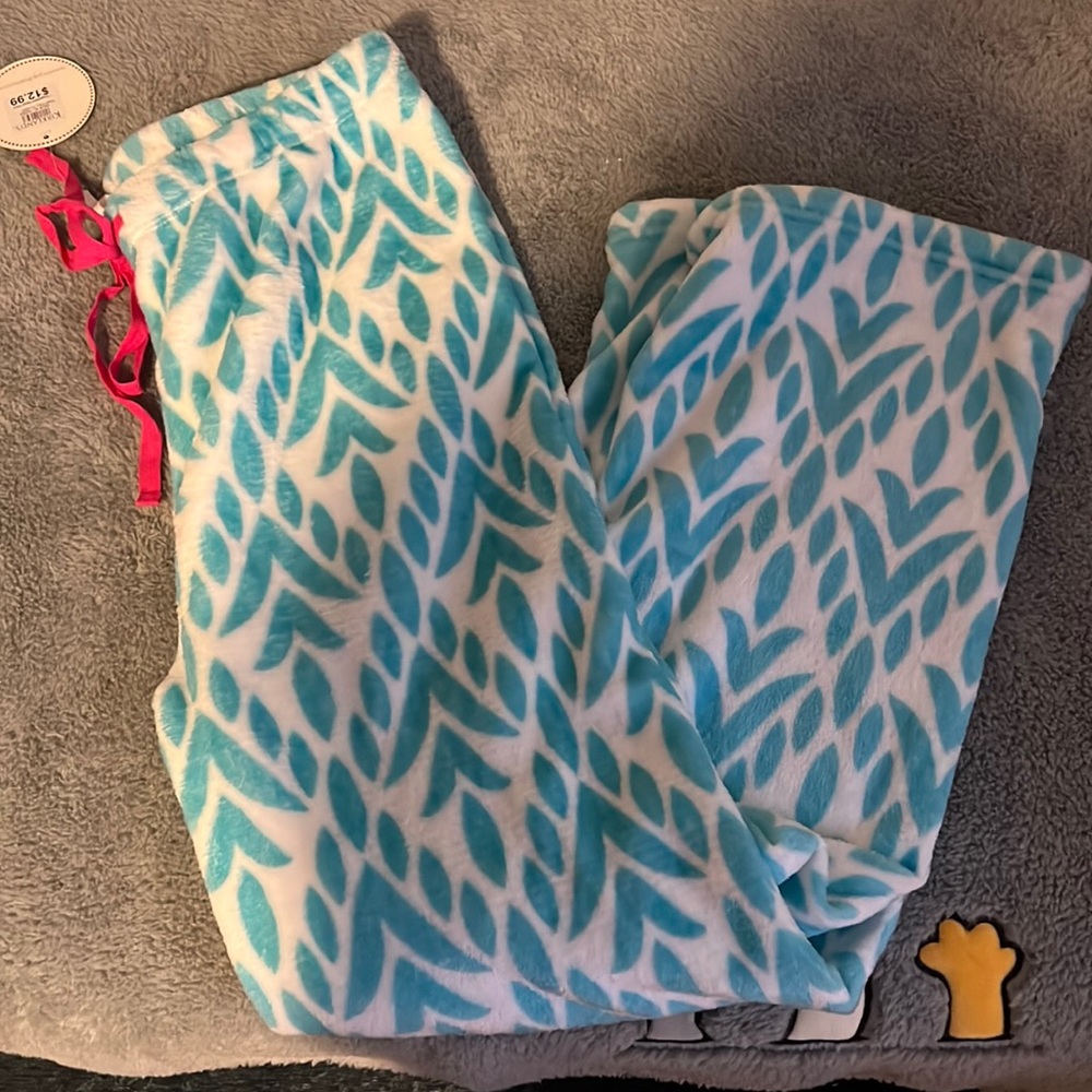 Kirklands Pajama pants